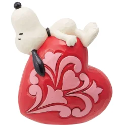 Snoopy Laying On Heart